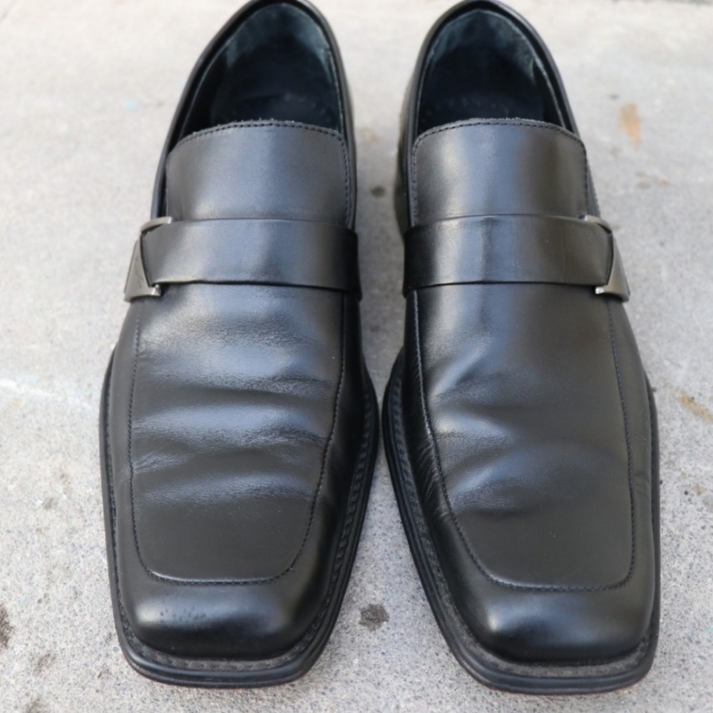 Kenneth Cole reaction black loafers